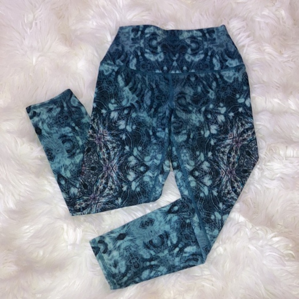EVCR Teal Kaleidoscope Hi Waisted Crop Leggings S